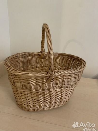 Корзина плетеная новая