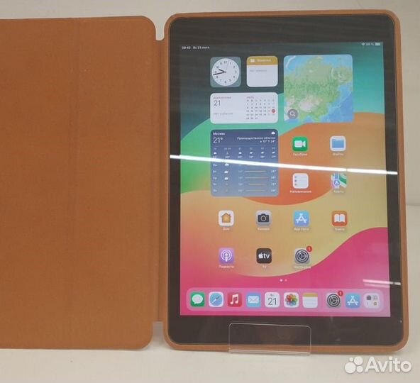 Apple iPad (9-го поколения) (2021)