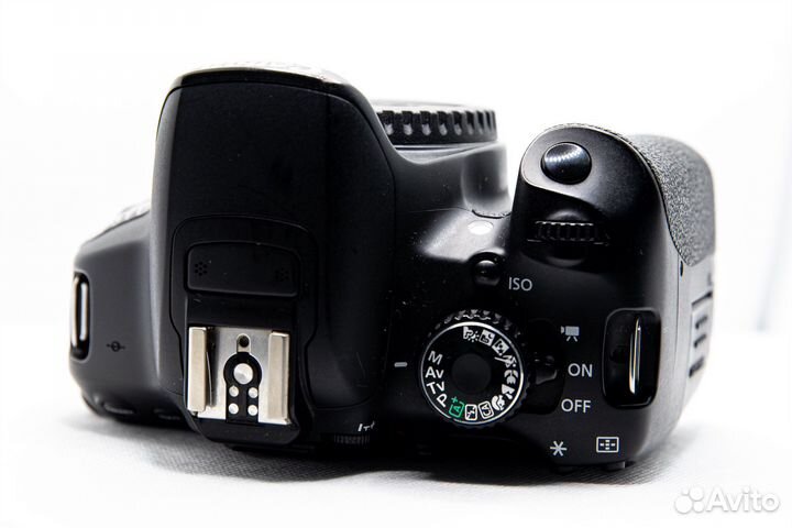 Зеркальный фотоаппарат canon 650d