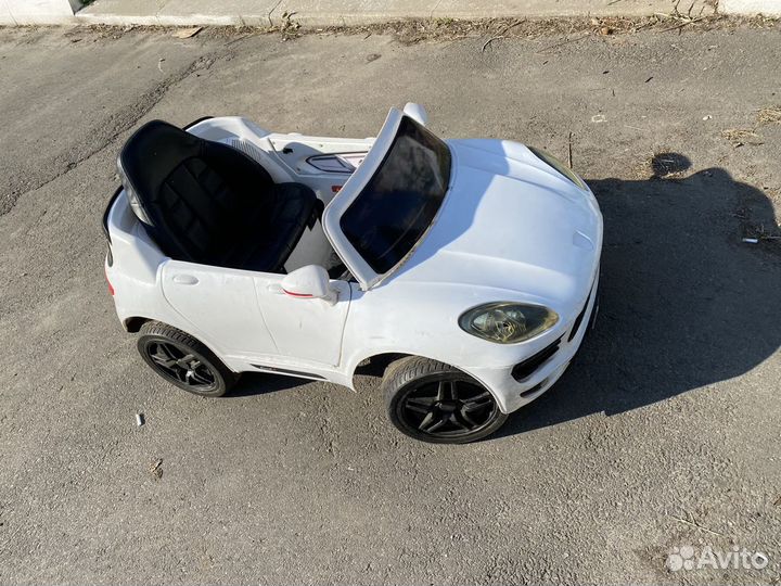 Электромобиль детский без/с пультом управления