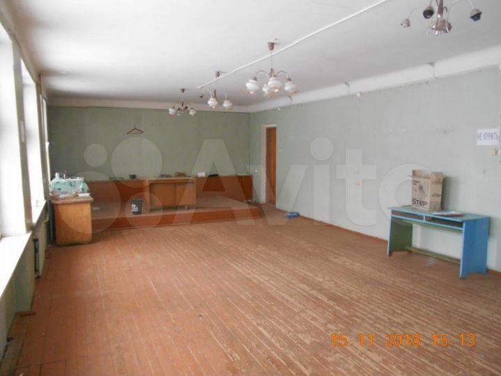 Здание, 476 м²