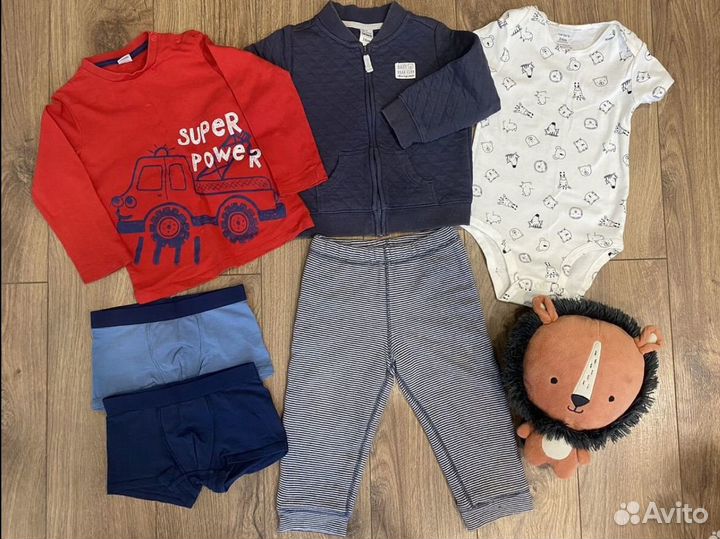 Комплект фирменной одежды на мальчика 86 -92