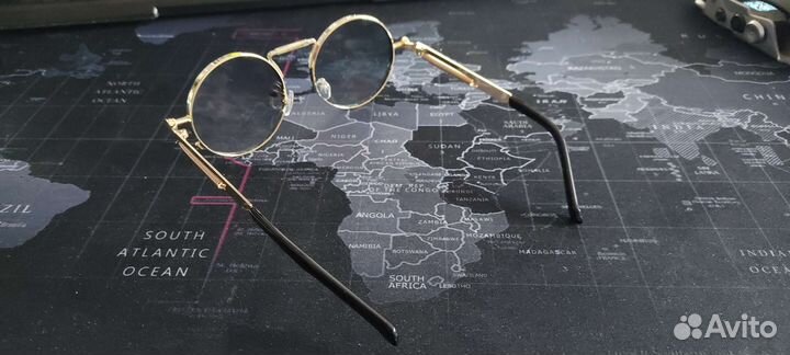 Солнцезащитные очки