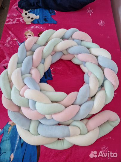 Бортики в кроватку косичка