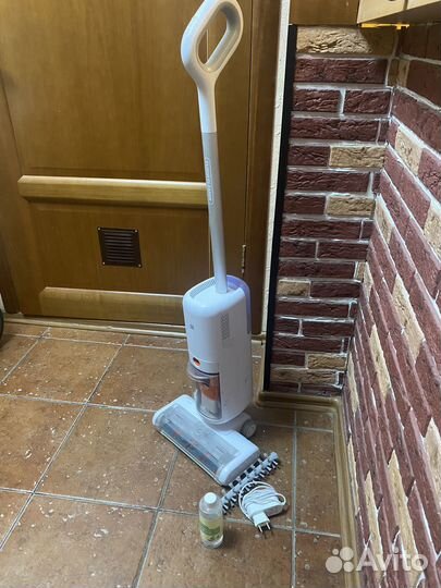 Пылесос моющий безпроводной Xiaomi FG2020 Wireless