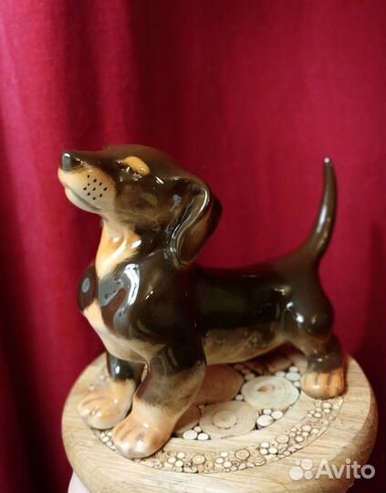 Статуэтка такса фарфор лфз