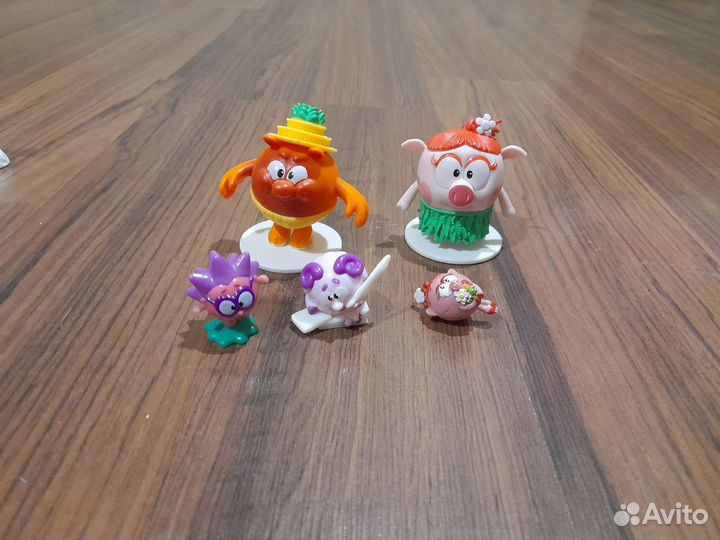 Коллекционные фигурки из киндер