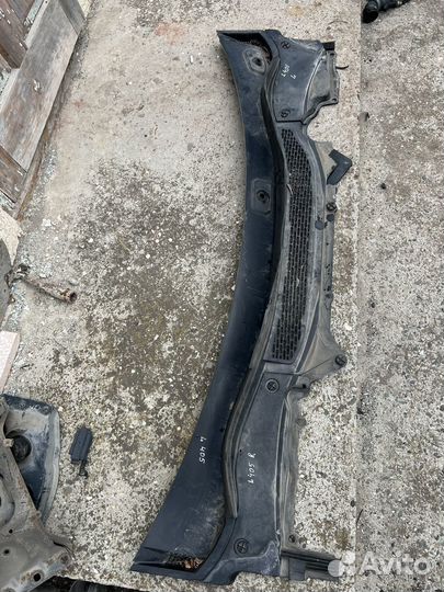 Водосток лобового стекла (жабо) Range Rover L405