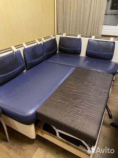 Кухонный уголок со спальным местом бу