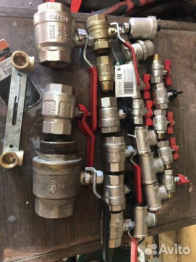 Тройники металлические краны шаровые