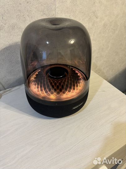 Harman kardon aura studio 4