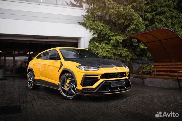 Карбоновый обвес Lamborghini Urus