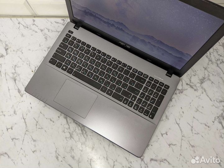 Ноутбук Asus core i5/ ram 12gb/ SSD+HDD