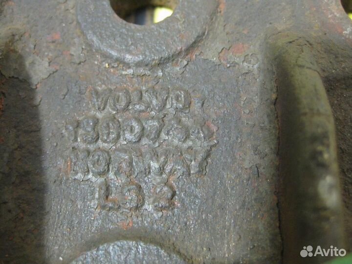 Кронштейн передней рессоры задний 1590744 volvo, F