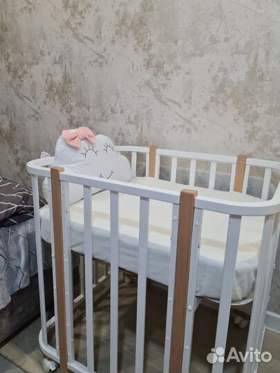 Кроватка для новорожденных