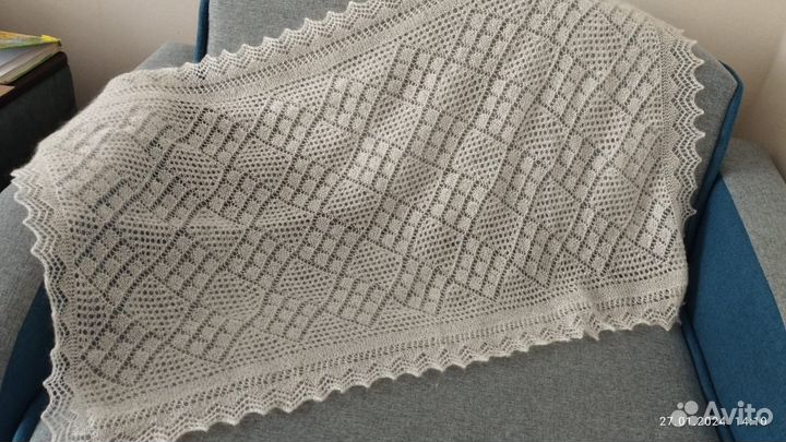 Пуховый платок паутинка