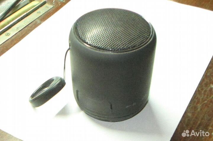 Беспроводная колонка Sony SRS-XB10