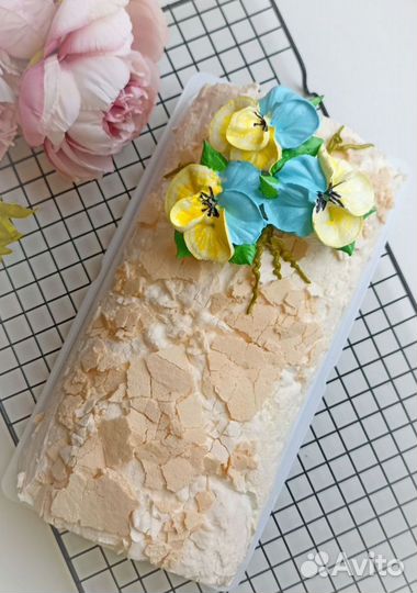 Мастер-класс по бенто-трртами меренговым рулетам