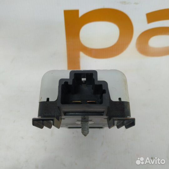 Усилитель антенны Volkswagen Tiguan 2 2018