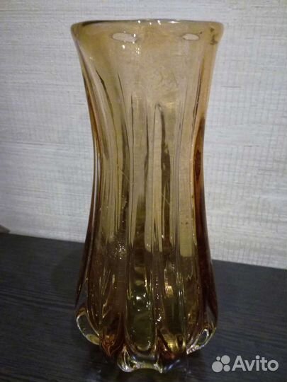 Ваза цветное стекло
