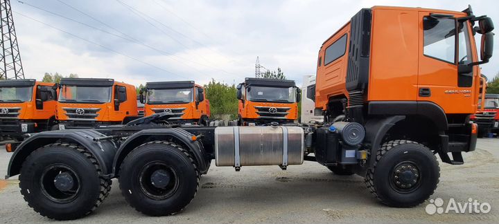 IVECO-Hongyan Genlyon 520, 2023