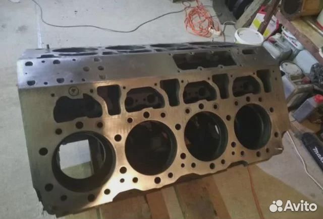 Блок цилиндров CAT 3408