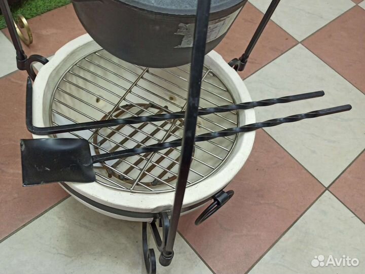 Учаг с подвесом, костровая чаша