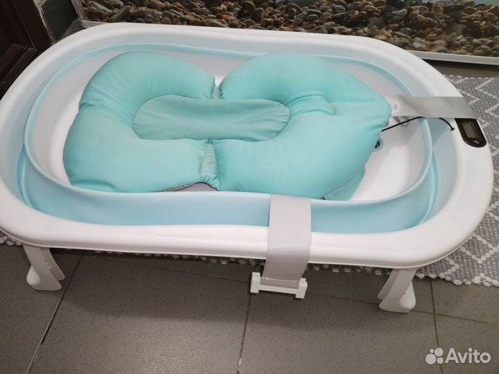 Ванночка для купания складная с матрасиком