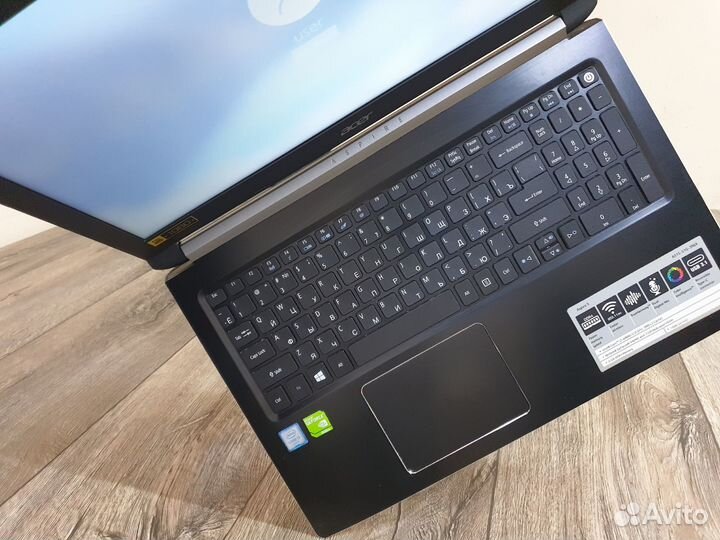 Acer aspire A515