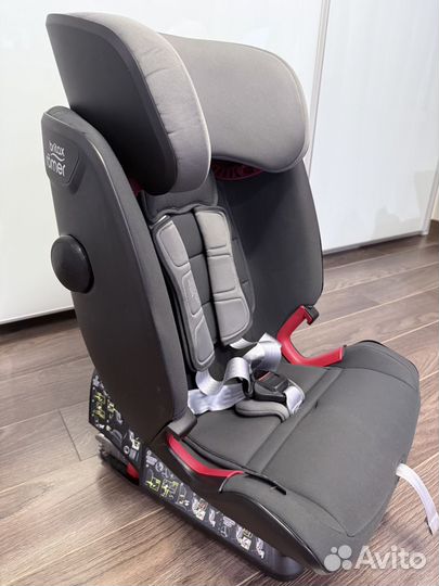 Автомобильное кресло britax romer advansafix iv r