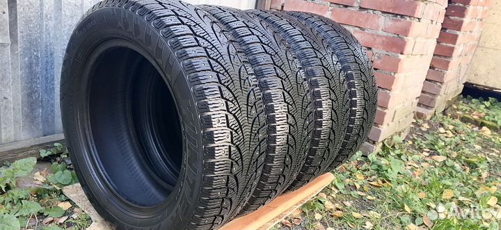 Pirelli Winter Carving Edge 205/60 R16