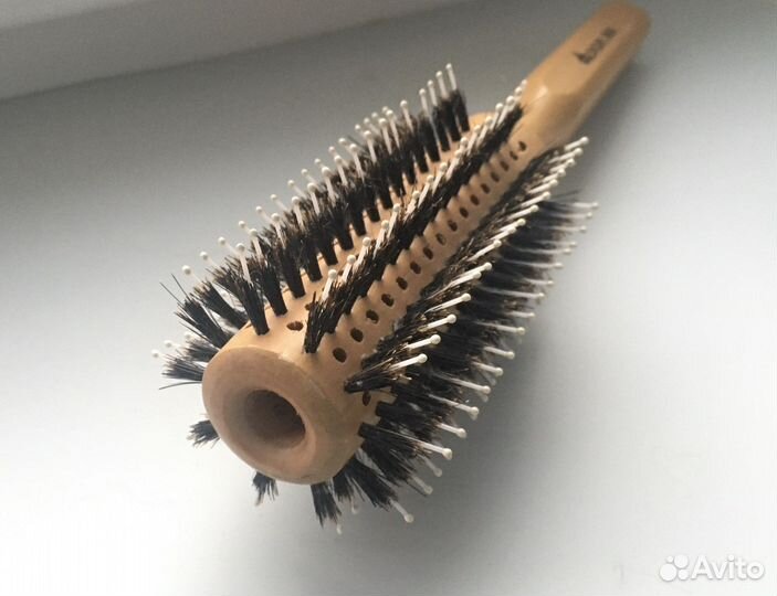 Расческа брашинг Dewal 906 деревянная