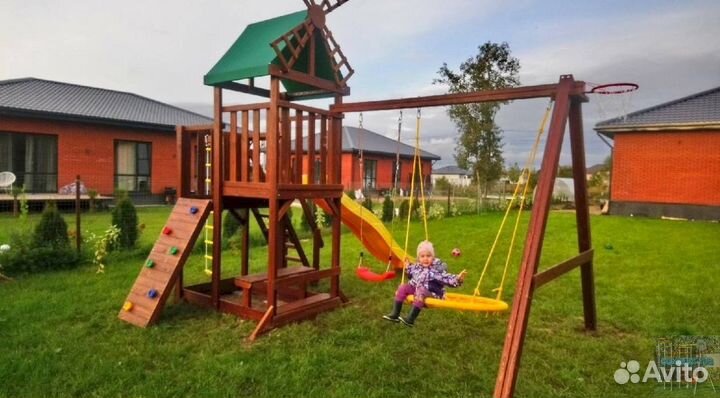 Детская площадка круглый год