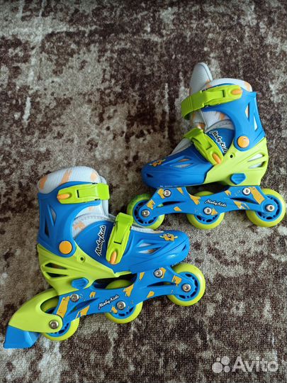 Роликовые коньки детские раздвижные с защитой