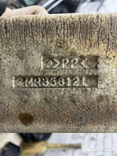 Абсорбер усилителя бампера galant 8