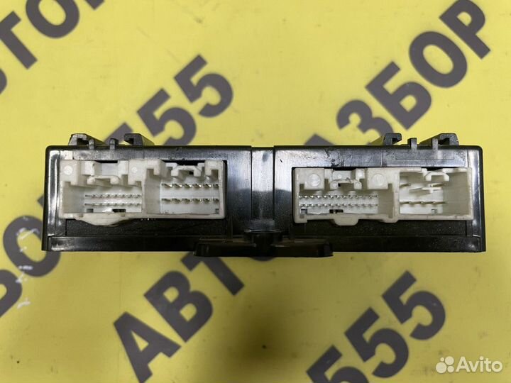 Блок комфорта Mazda 5