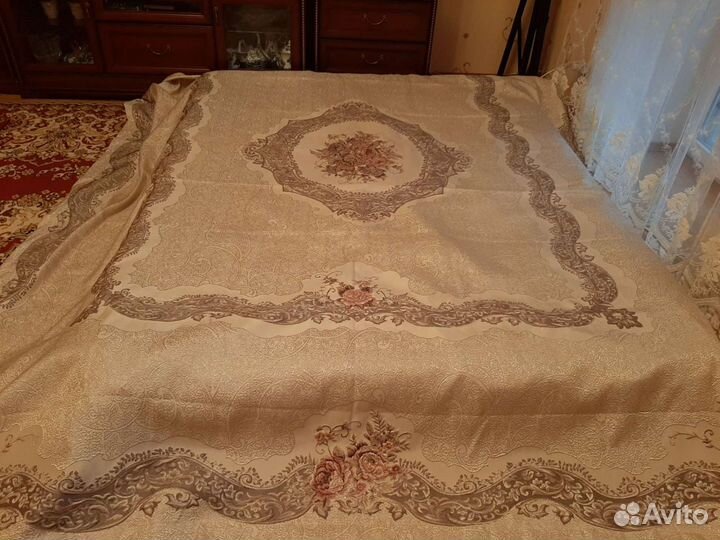 Покрывало на 2 х спальную кровать