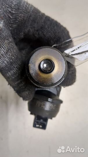 Форсунка топливная Volkswagen Passat 5