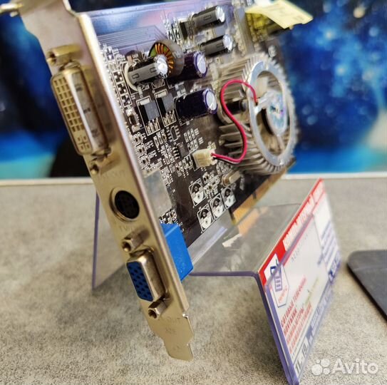 Видеокарта AGP 8X Radeon 9600Pro 128Mb