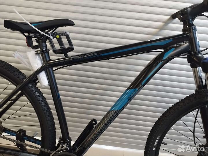 Велосипед Stinger Graphite Evo 29