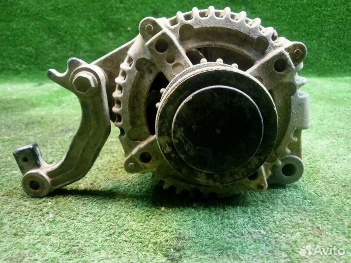 Генератор Toyota Land Cruiser Prado