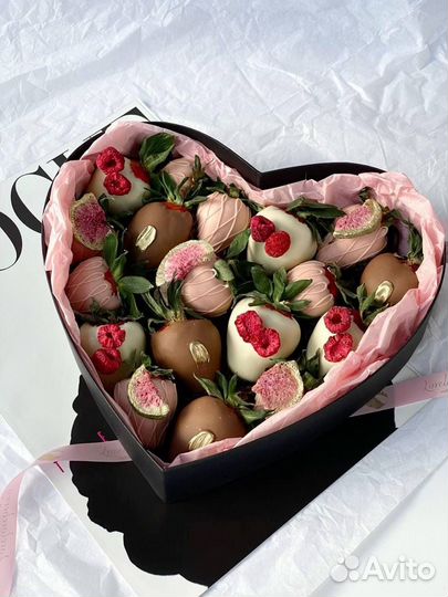 Клубника в шоколаде в корзинках