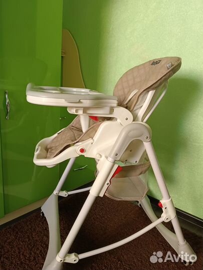 Стульчик для кормления babyton