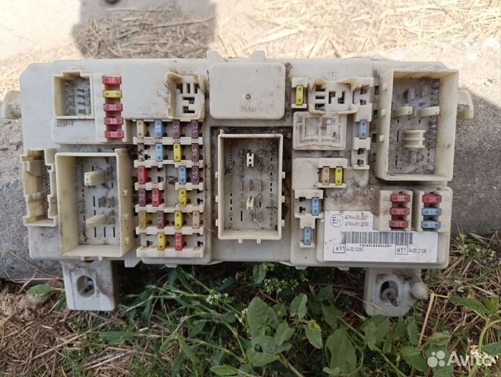 Блок предохранителей ford focus c-max