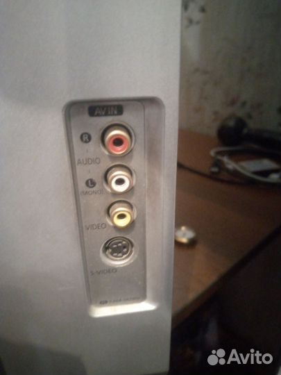 Телевизор Samsung 29 d