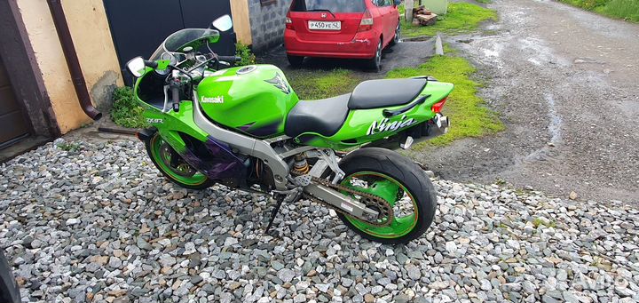 Kawasaki ninja zx9r
