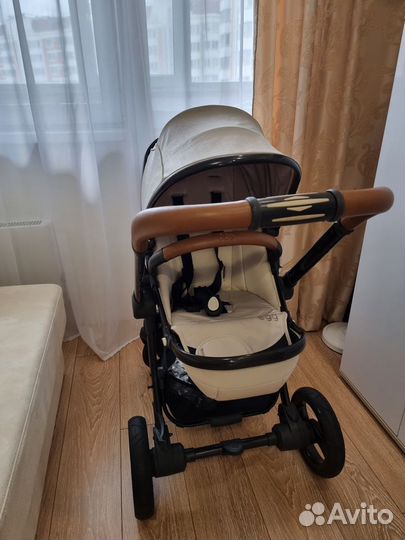 Детская прогулочная коляска EGG