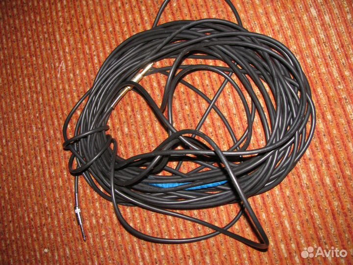 Провод для гитары и аудиоаппаратуры