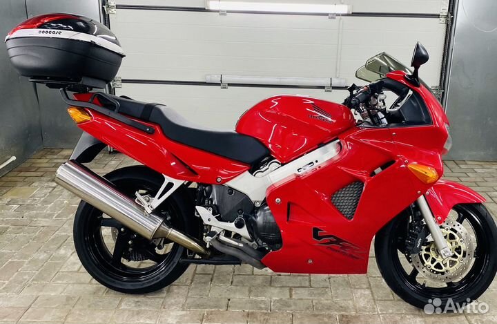 Honda VFR800 1999