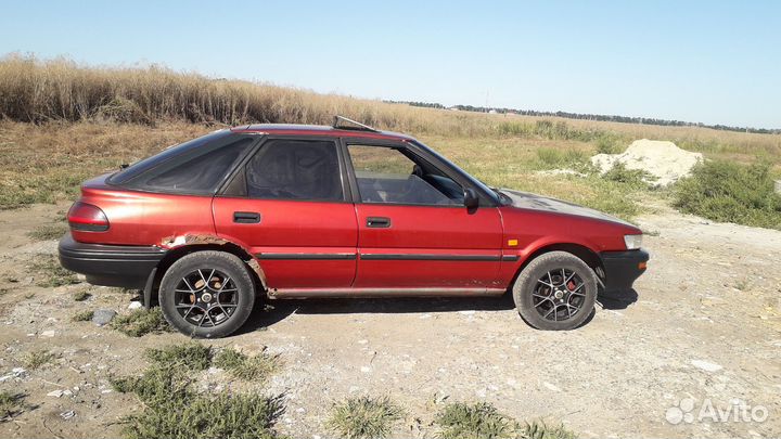 Toyota Corolla, 1992